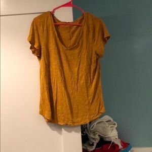 LAST CHANCE! DONATING! Banana Republic Top Size L